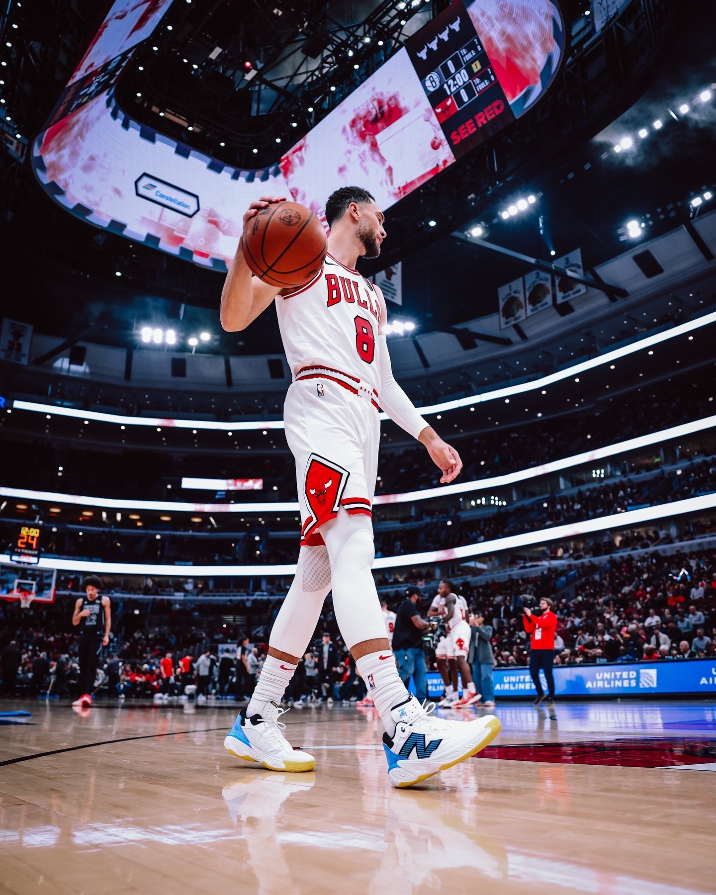 芝加哥公牛迎CBA季后赛关键赛，冲刺阶段临场应变，底气十足，年轻球员得到机会的简单介绍